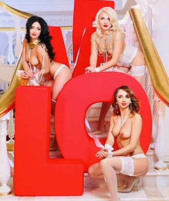 Анкета проститутки Кристина - город Советский, 23 года, №7680